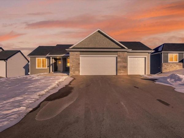 407 Luann Kay Lane, Orfordville, WI 53576