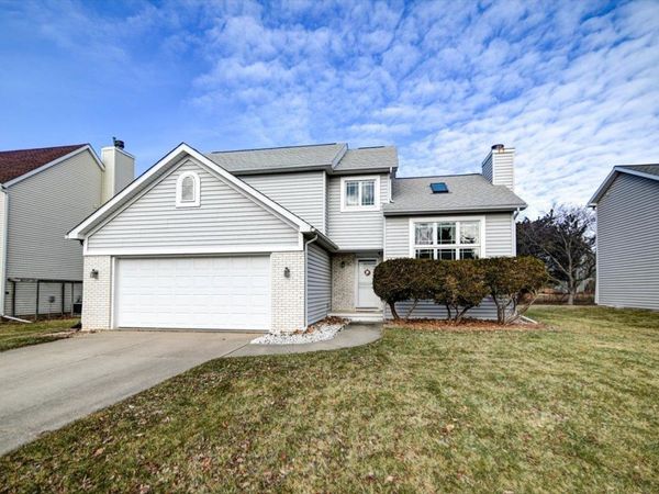 5 Norwalk Circle, Madison, WI 53717