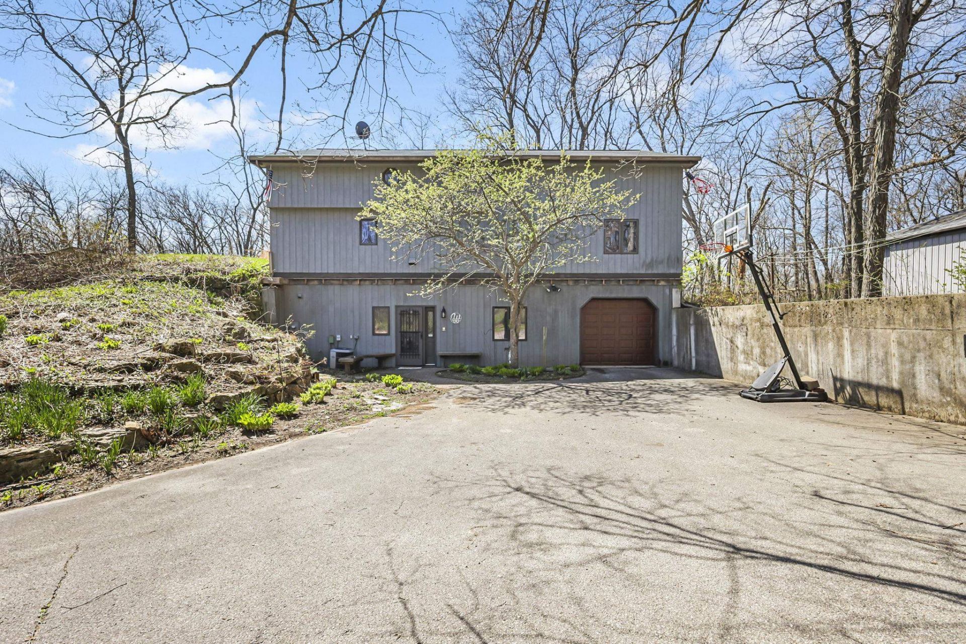 3810 County Road Q, Dodgeville, WI 53533 Main Photo