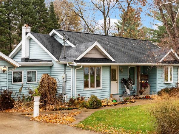 1713 E Howard Drive, Edgerton, WI 53534