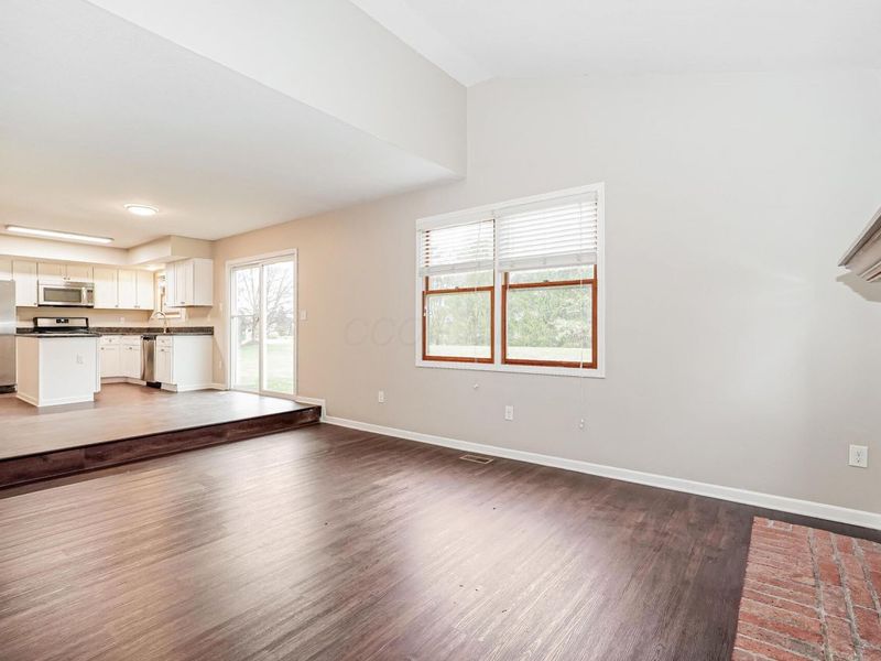 22 Liberty Ridge Avenue, Powell, OH 43065 Photo 2