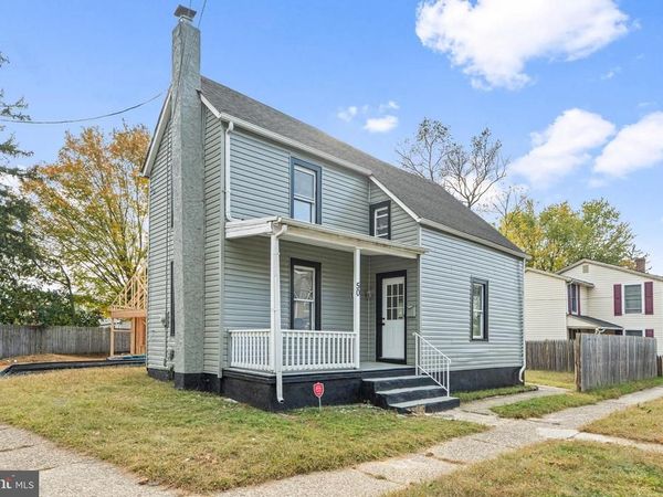 50 PINE STREET, BEVERLY, NJ 08010