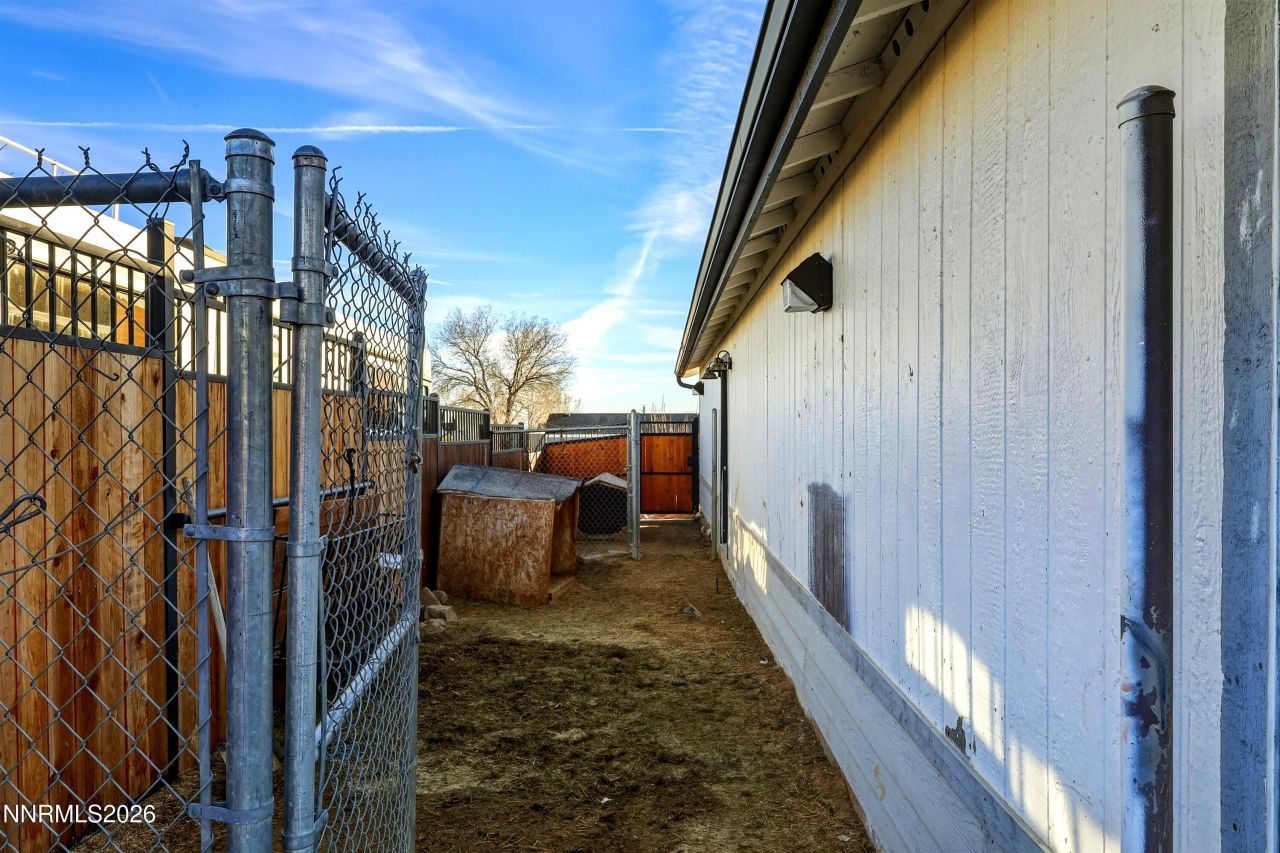 135 Staci Way, Sun Valley, NV 89433 Photo