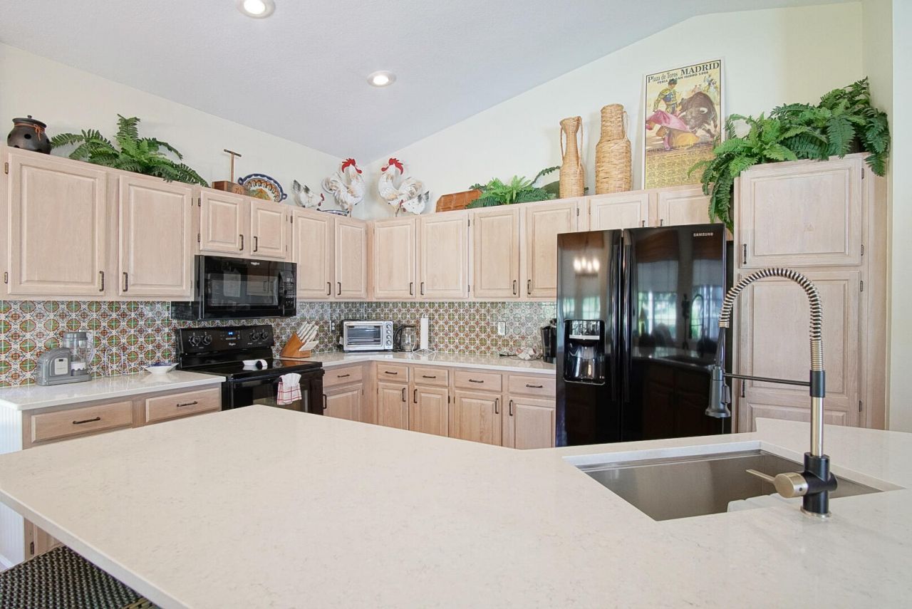 9406 Meadowood Drive, Fort Pierce, FL 34951 Photo