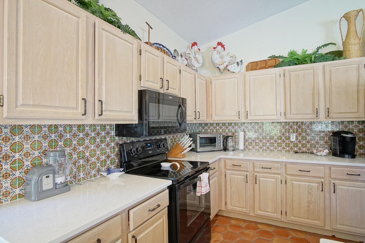 9406 Meadowood Drive, Fort Pierce, FL 34951 Photo