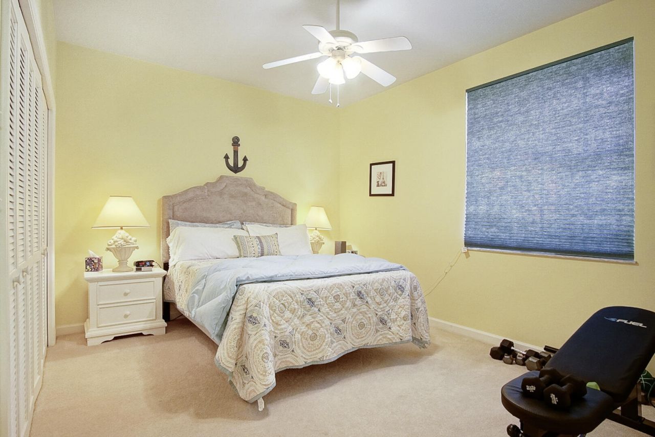 9406 Meadowood Drive, Fort Pierce, FL 34951 Photo