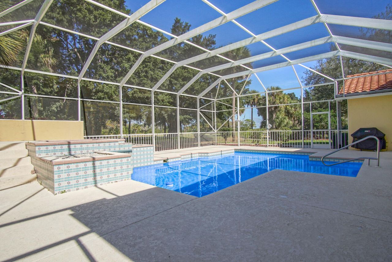 9406 Meadowood Drive, Fort Pierce, FL 34951 Photo