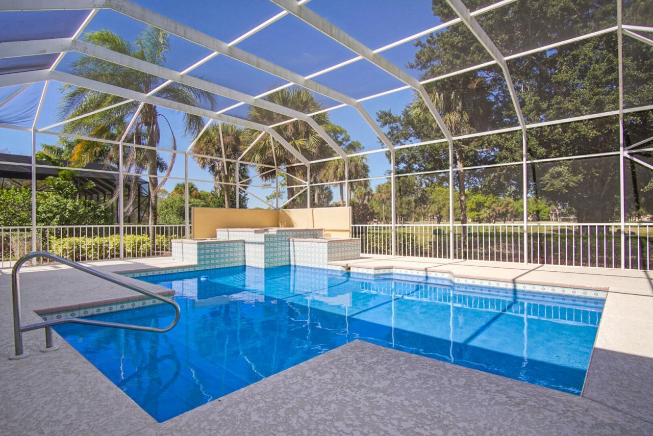 9406 Meadowood Drive, Fort Pierce, FL 34951 Photo