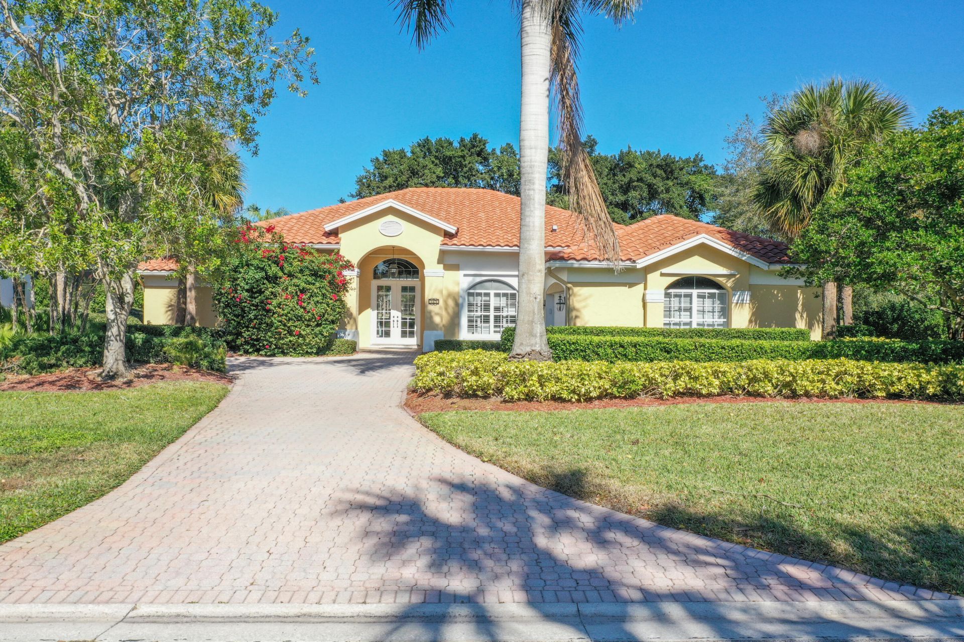 9406 Meadowood Drive, Fort Pierce, FL 34951 Photo