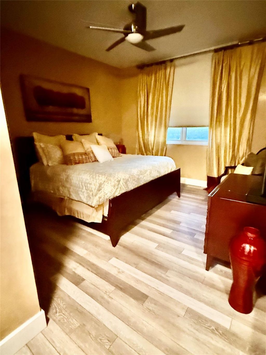 347 N New River Drive, Unit ph4, Fort Lauderdale, FL 33301 Photo