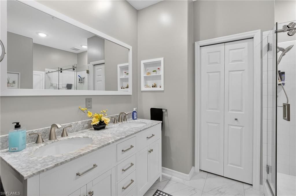 8231 Parkstone Pl, Unit 105, Naples, FL 34120 Photo