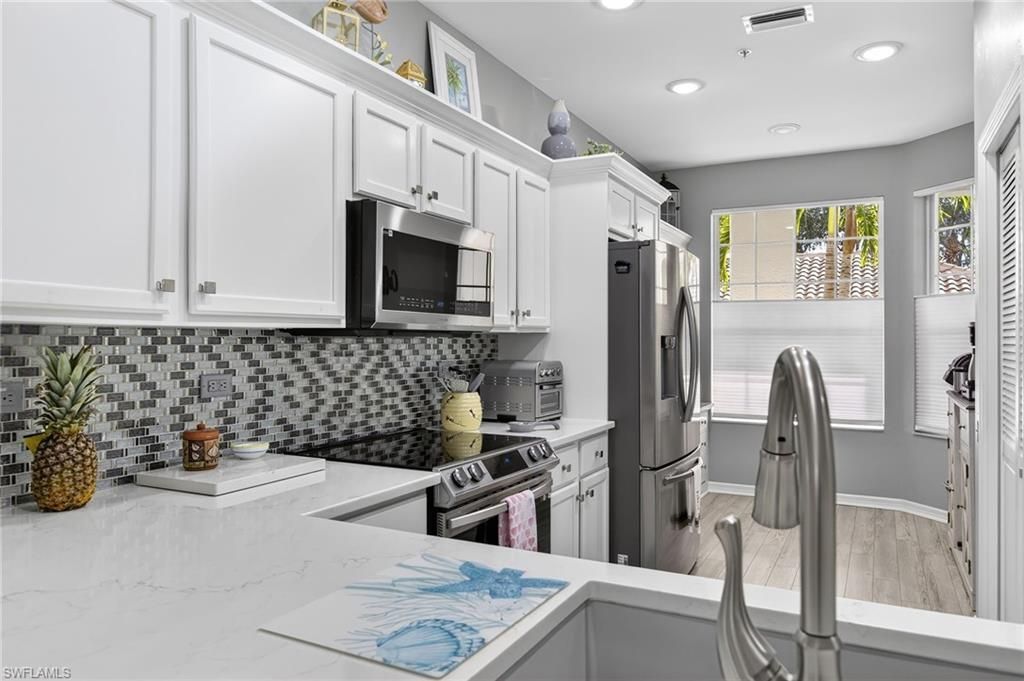 8231 Parkstone Pl, Unit 105, Naples, FL 34120 Photo