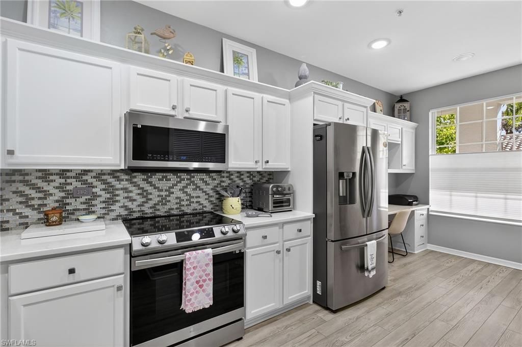 8231 Parkstone Pl, Unit 105, Naples, FL 34120 Photo