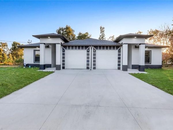 4805/4807 29th ST SW, LEHIGH ACRES, FL 33973