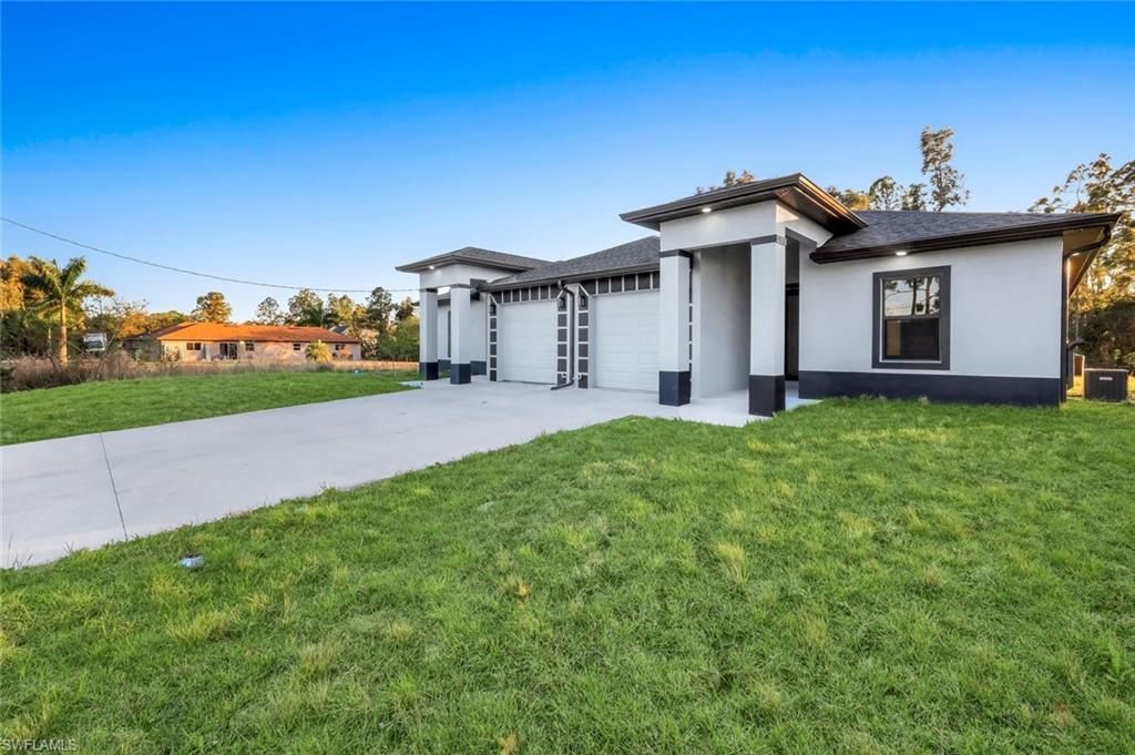 4805/4807 29th St Sw, Lehigh Acres, FL 33973 Photo