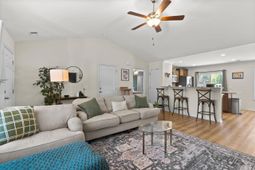 116 Kingston Bluff Dr. photo 4