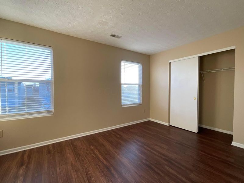 7474 Canal Highlands Boulevard, Canal Winchester, OH 43110 Photo 13