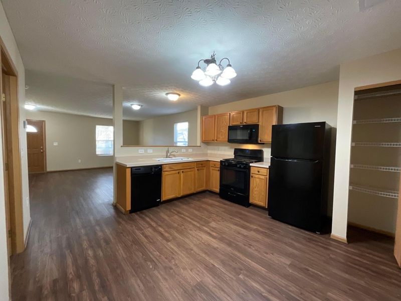 7474 Canal Highlands Boulevard, Canal Winchester, OH 43110 Photo 3