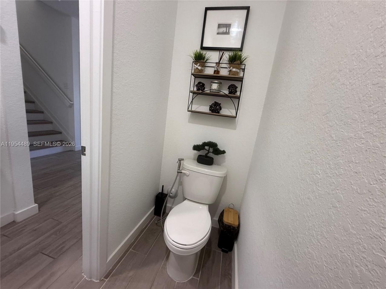 1043 SE 24th Ave, Homestead, FL 33035 Photo