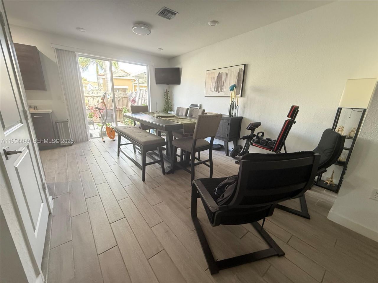 1043 SE 24th Ave, Homestead, FL 33035 Photo