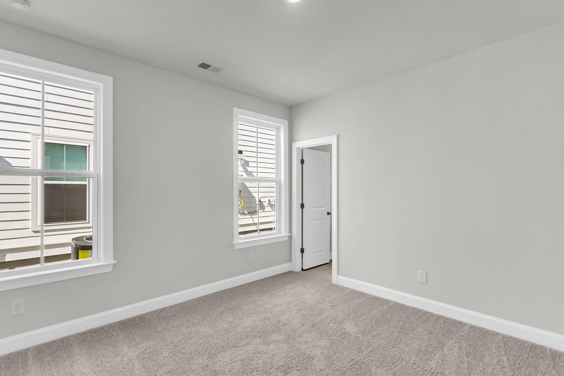 788 Maynard Lane Photo 32