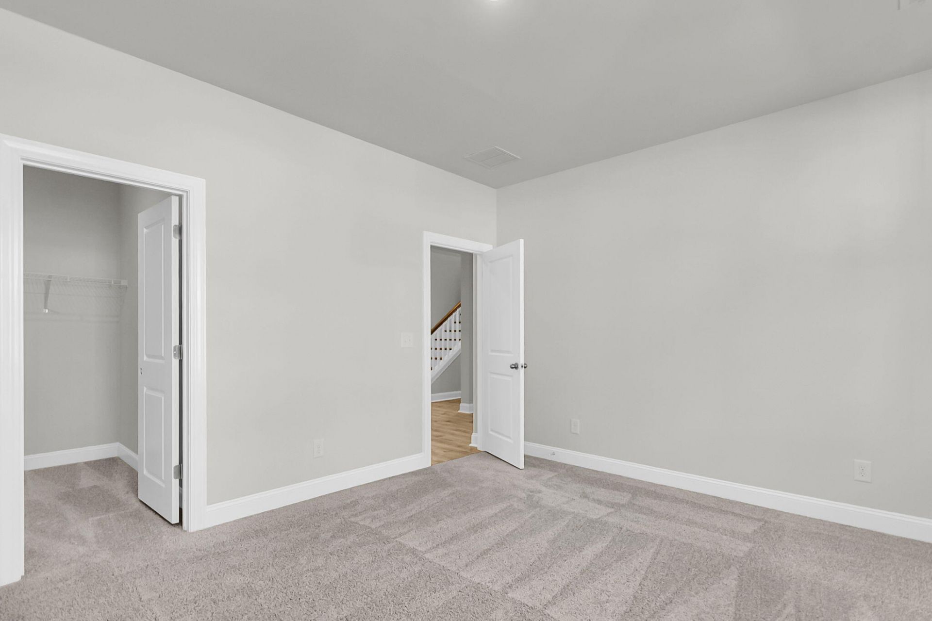 788 Maynard Lane Photo 7