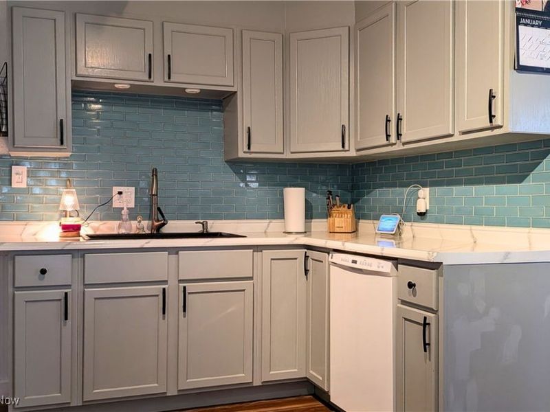 122 13th Street NE, New Philadelphia, OH 44663 Photo 6