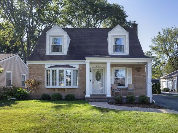 453 Longfellow Avenue, Deerfield, IL 60015