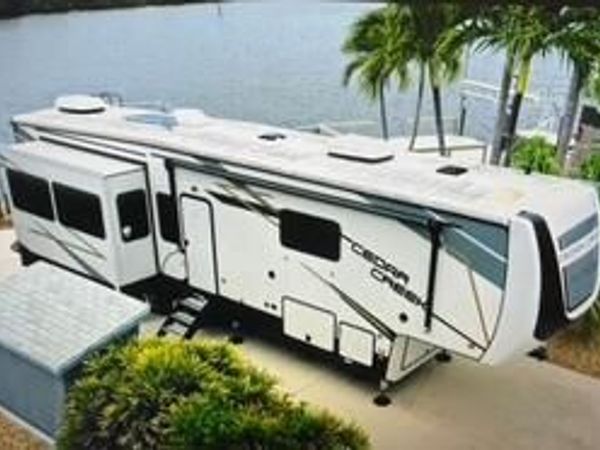 150 Smallwood Drive, Unit 253, Chokoloskee, FL 34138