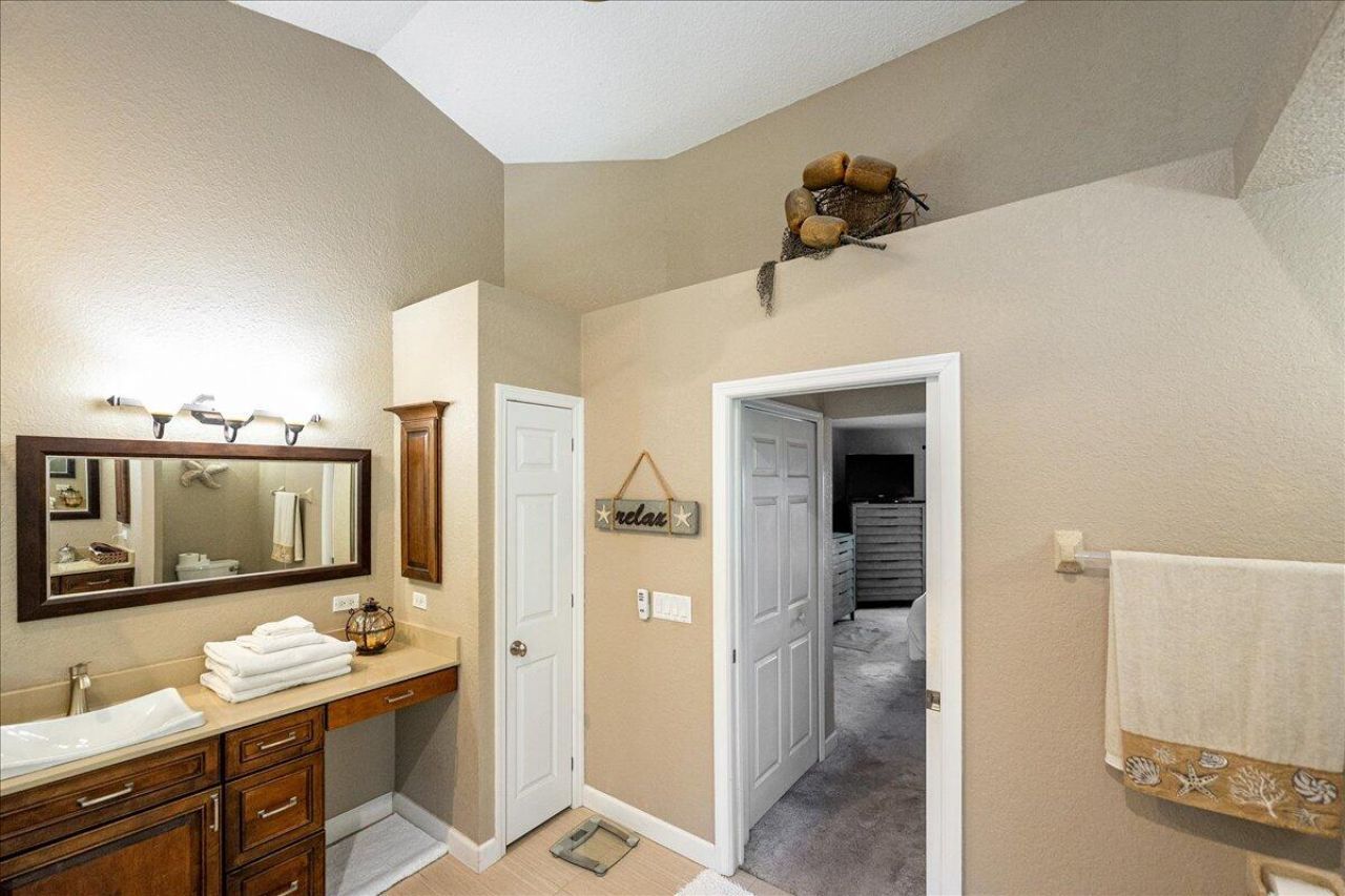 2758 SW District Avenue, Port Saint Lucie, FL 34953 Photo