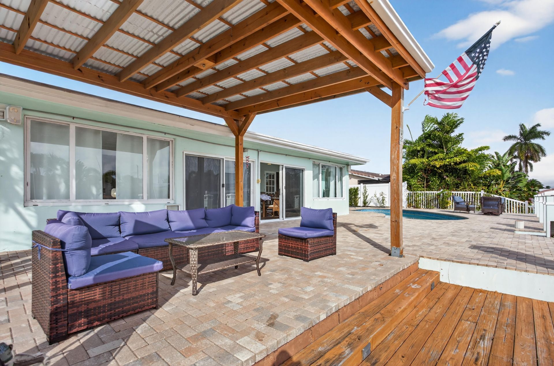 650 SE 6th Avenue, Pompano Beach, FL 33060 Photo