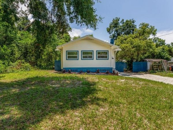 912 E CAROLINA AVE, DELAND, FL 32724