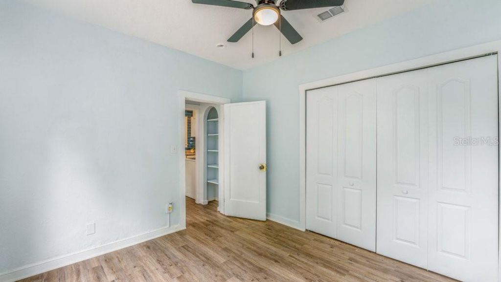 912 E Carolina Ave, Deland, FL 32724 Photo