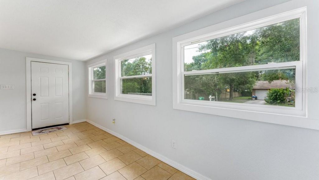 912 E Carolina Ave, Deland, FL 32724 Photo
