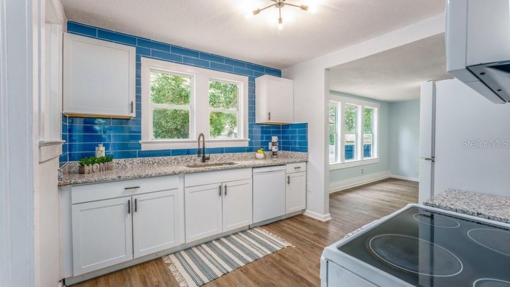 912 E Carolina Ave, Deland, FL 32724 Photo