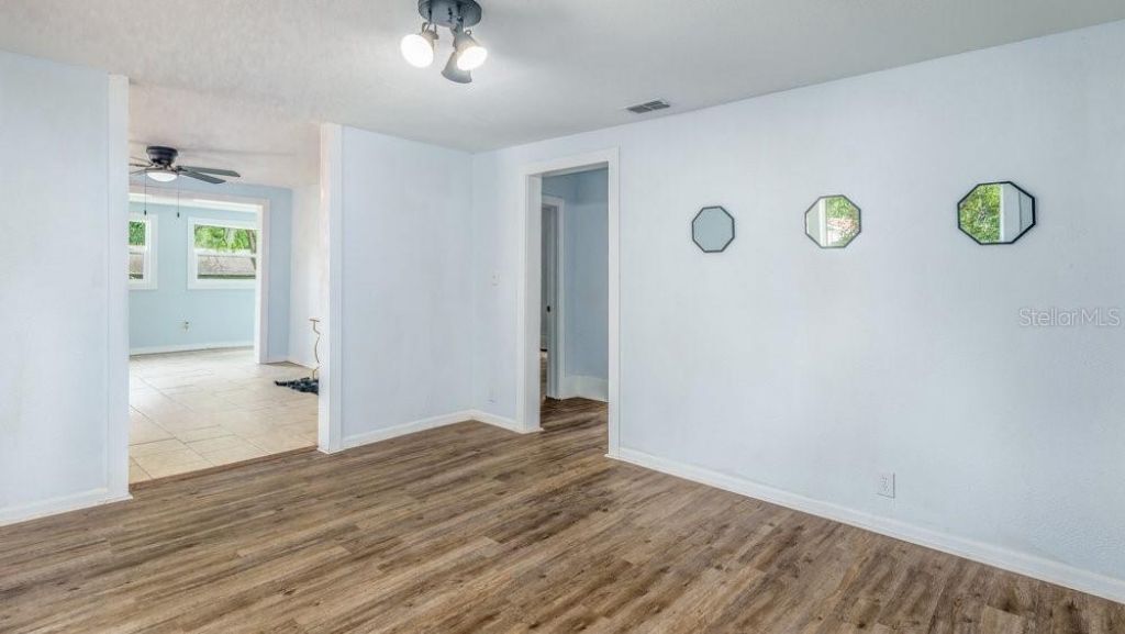 912 E Carolina Ave, Deland, FL 32724 Photo