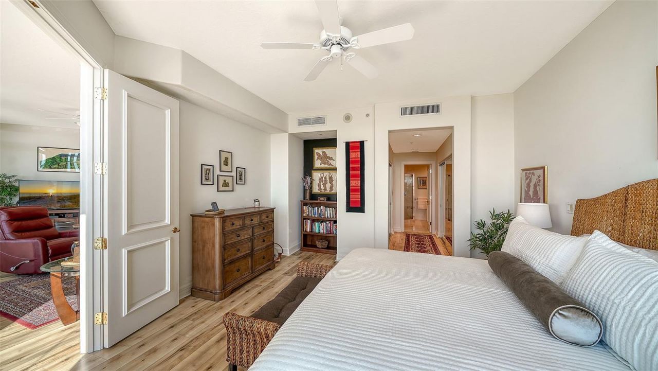 340 S Palm Avenue, Unit 44, Sarasota, FL 34236 Photo