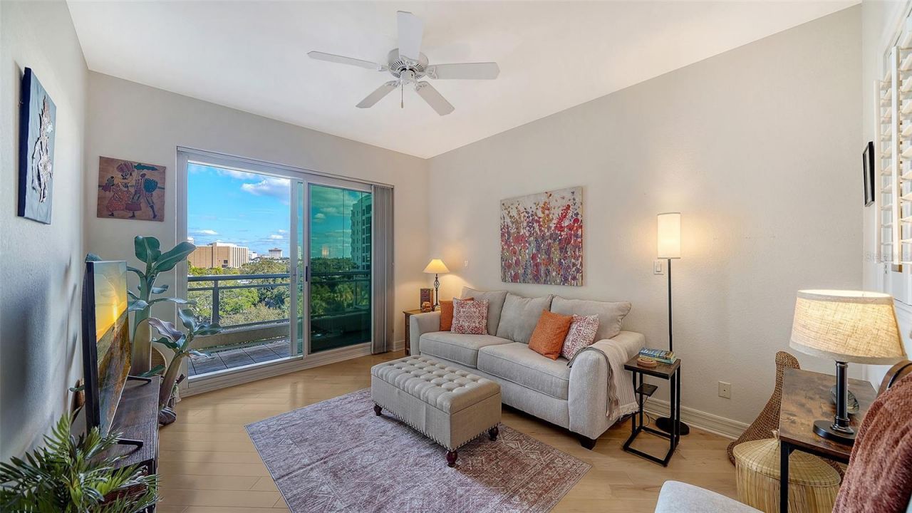 340 S Palm Avenue, Unit 44, Sarasota, FL 34236 Photo