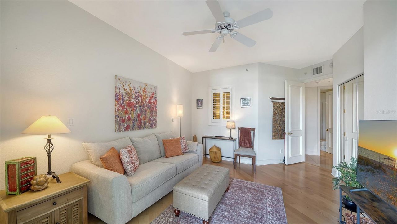 340 S Palm Avenue, Unit 44, Sarasota, FL 34236 Photo