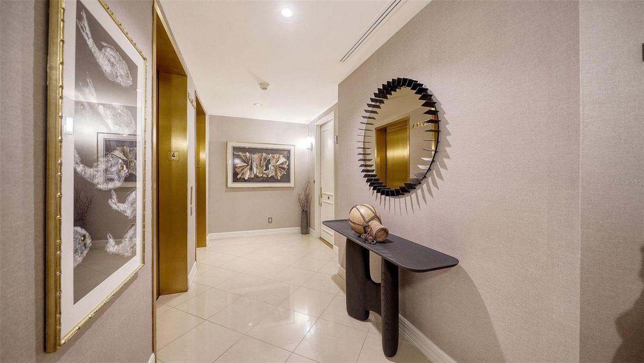 340 S Palm Avenue, Unit 44, Sarasota, FL 34236 Photo