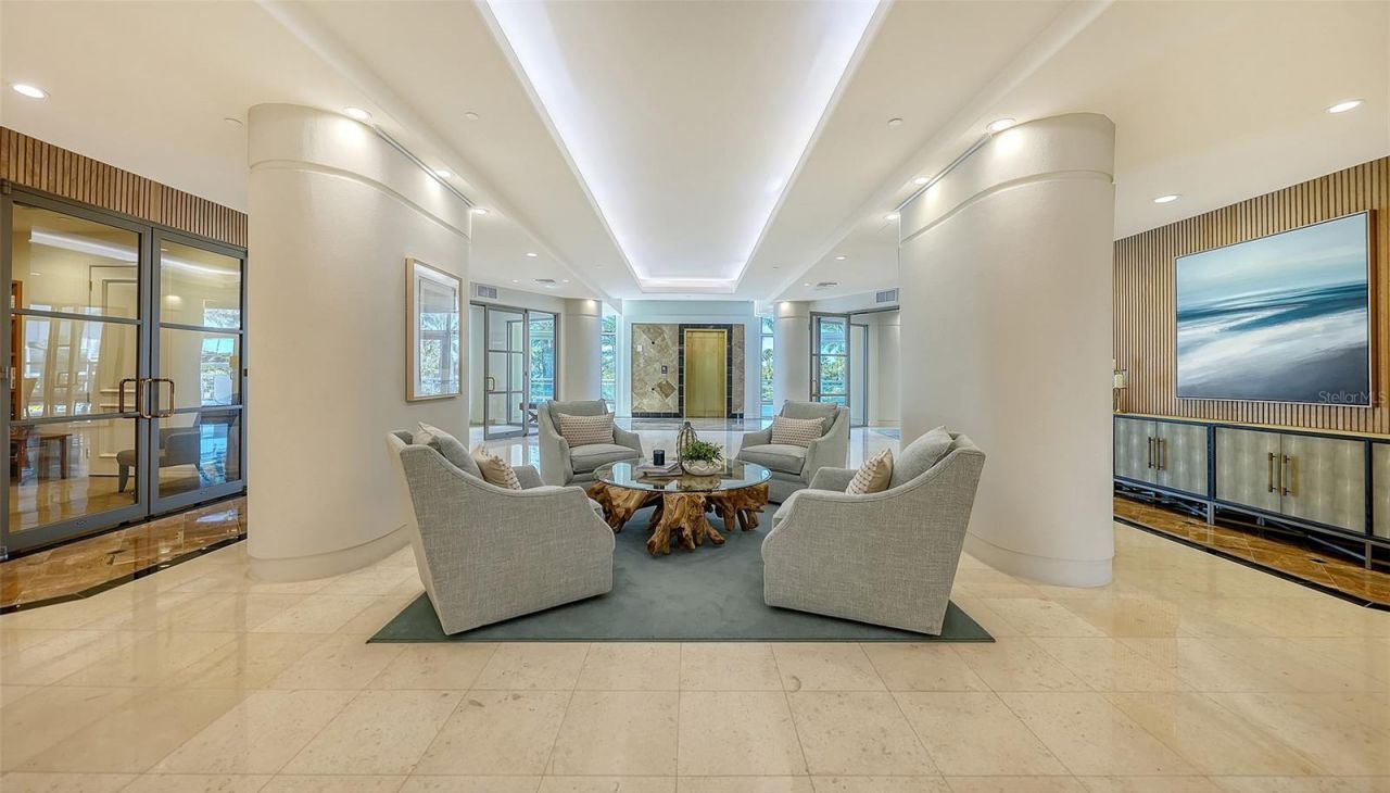 340 S Palm Avenue, Unit 44, Sarasota, FL 34236 Photo