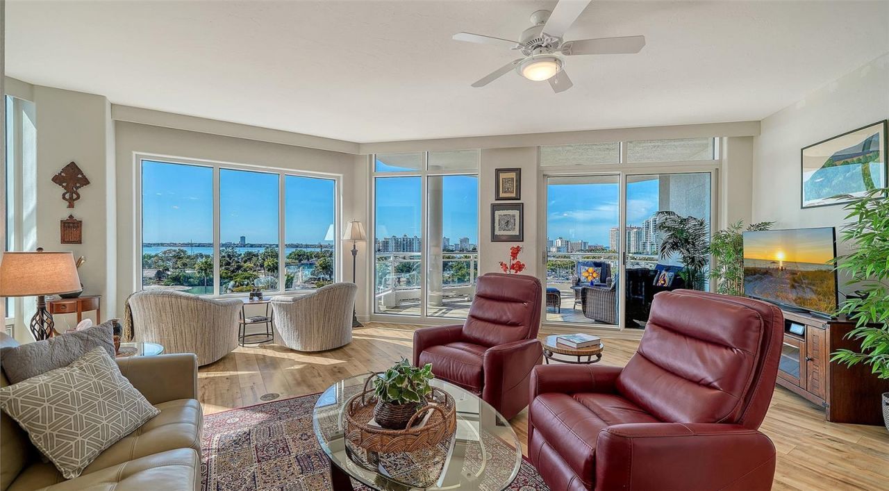 340 S Palm Avenue, Unit 44, Sarasota, FL 34236 Photo