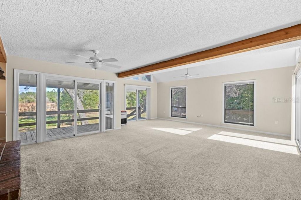 19621 Lake Lincoln Lane, Eustis, FL 32736 Photo