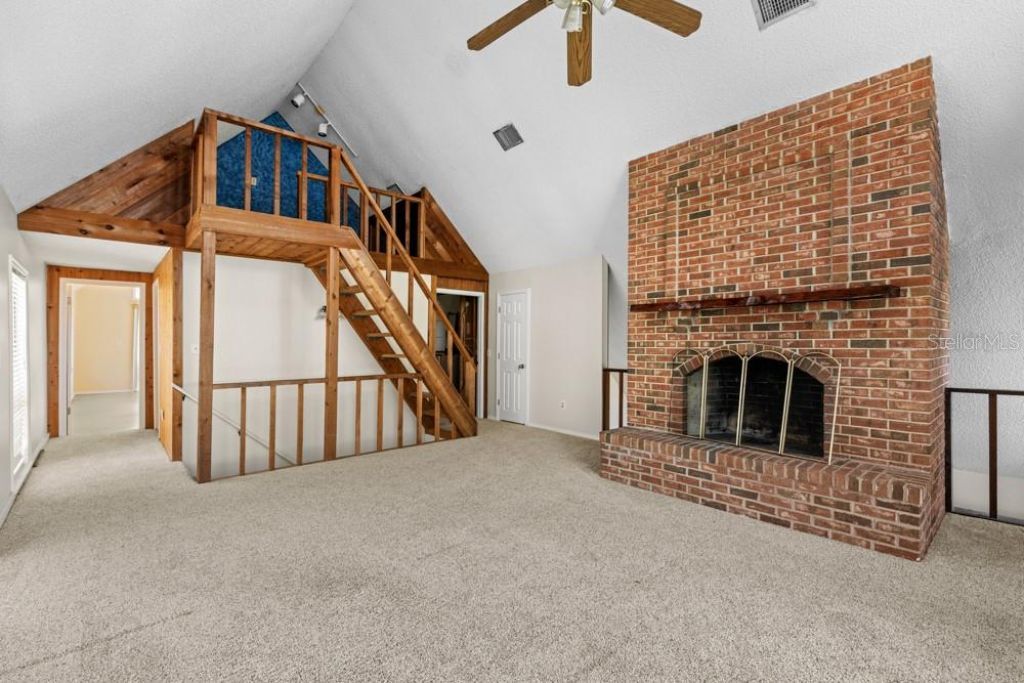 19621 Lake Lincoln Lane, Eustis, FL 32736 Photo