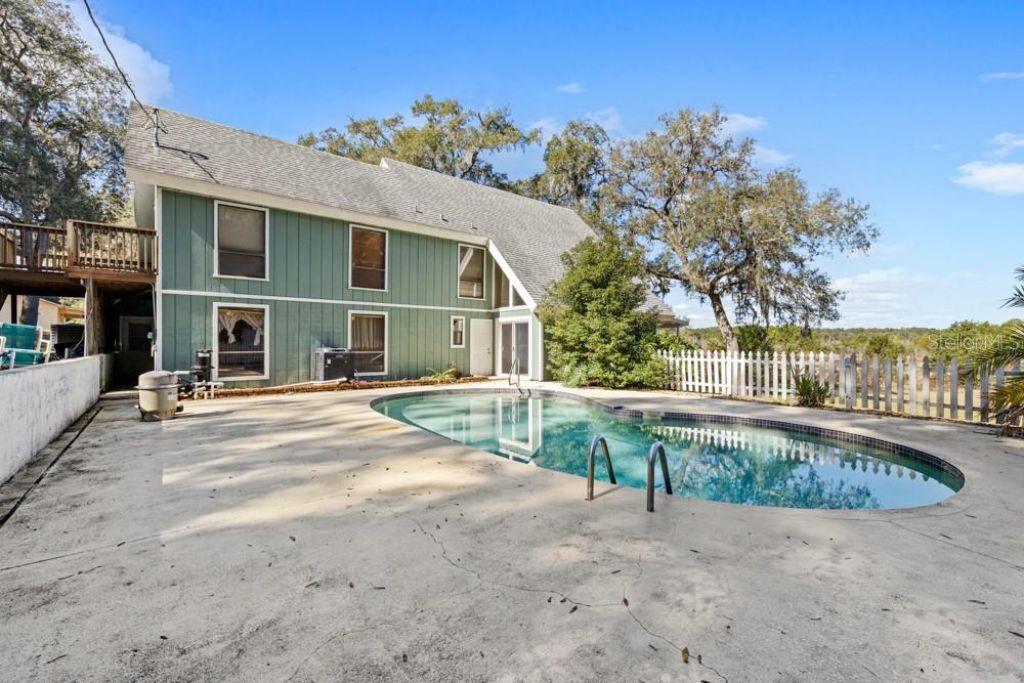 19621 Lake Lincoln Lane, Eustis, FL 32736 Photo