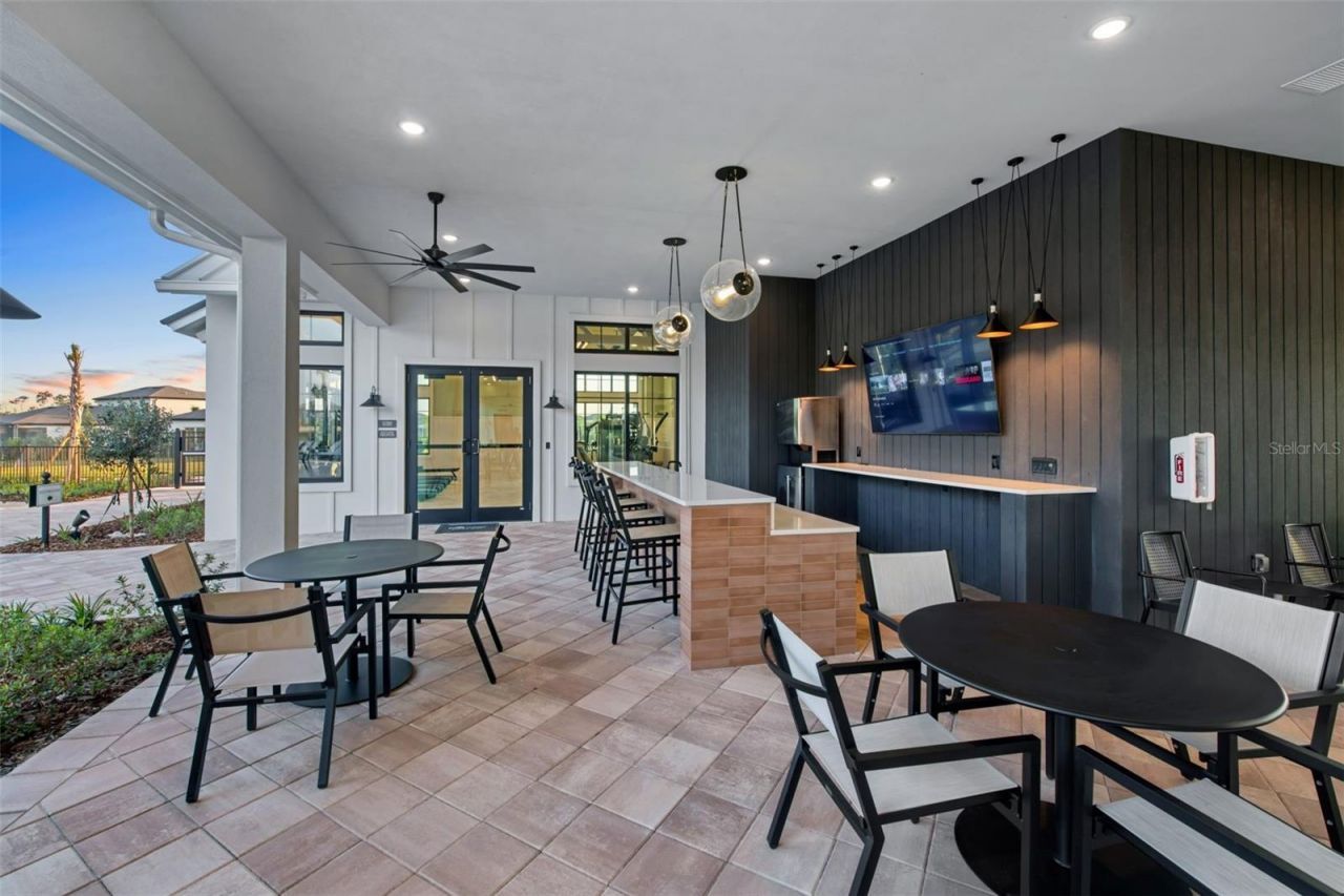6926 Gilly Shadow Street, Wesley Chapel, FL 33545 Photo
