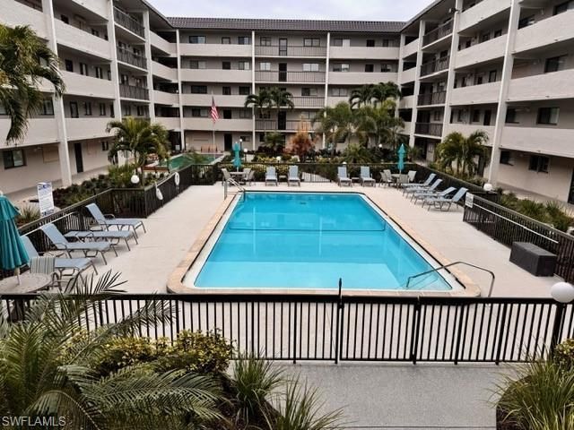 2121 Collier Ave, Unit 220, Fort Myers, FL 33901 Photo