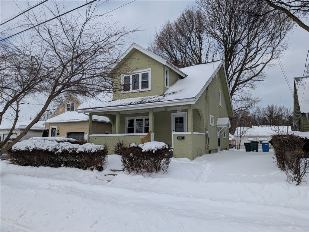 298 Fieldwood Drive, Rochester, NY 14609 Main Photo