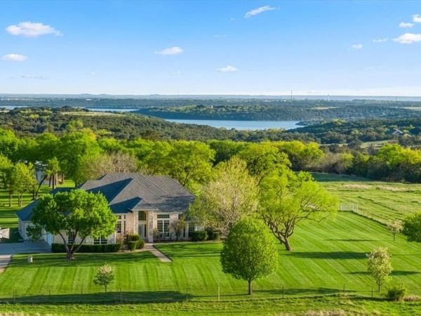 3025 Neri Road, Granbury, TX 76048