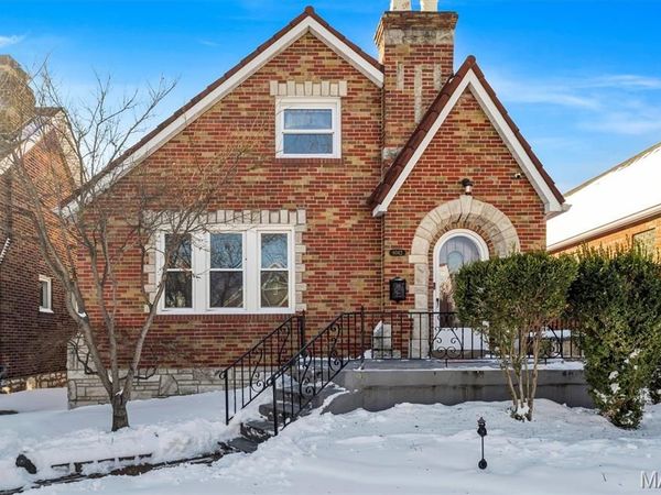 6042 Oleatha Avenue, St Louis, MO 63139